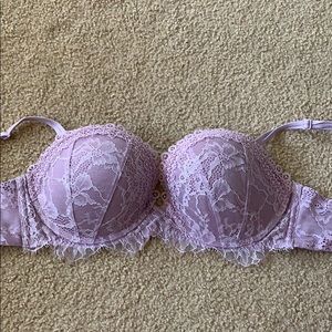 Lilac Lace Detailed Bra with Removable Straps